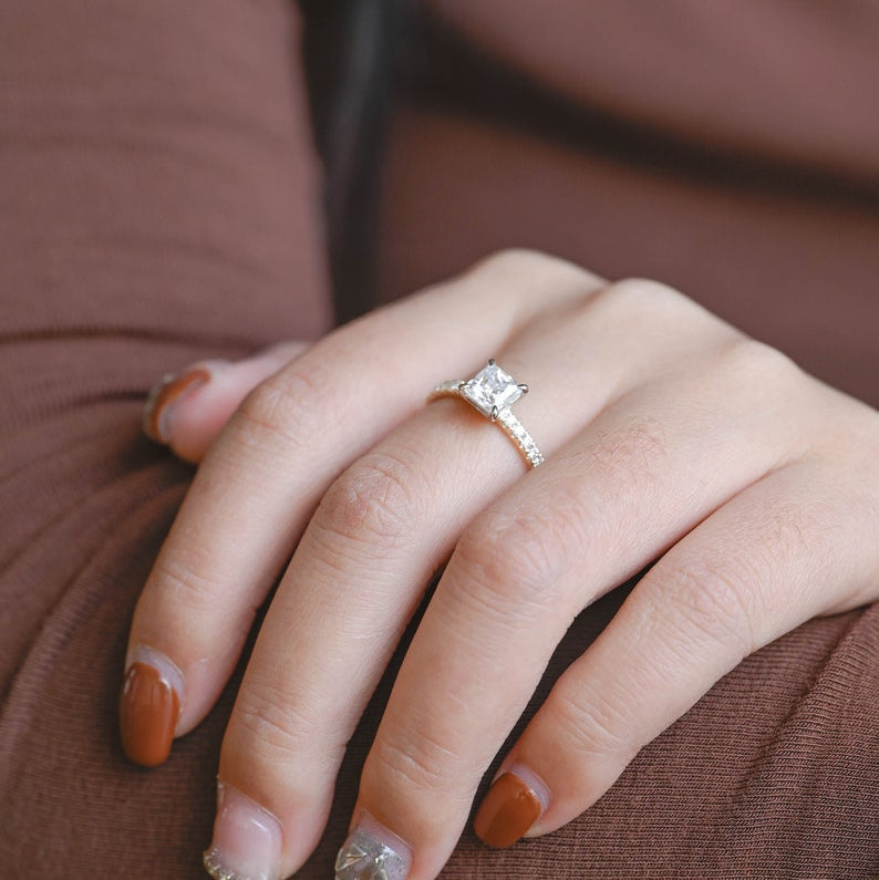 Stunning 0.5 - 1.5 CT Princess Moissanite Engagement Ring with Pave Design 4